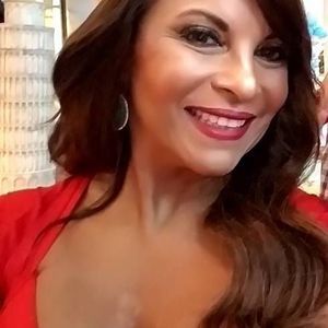 Meet your Posher, Ana